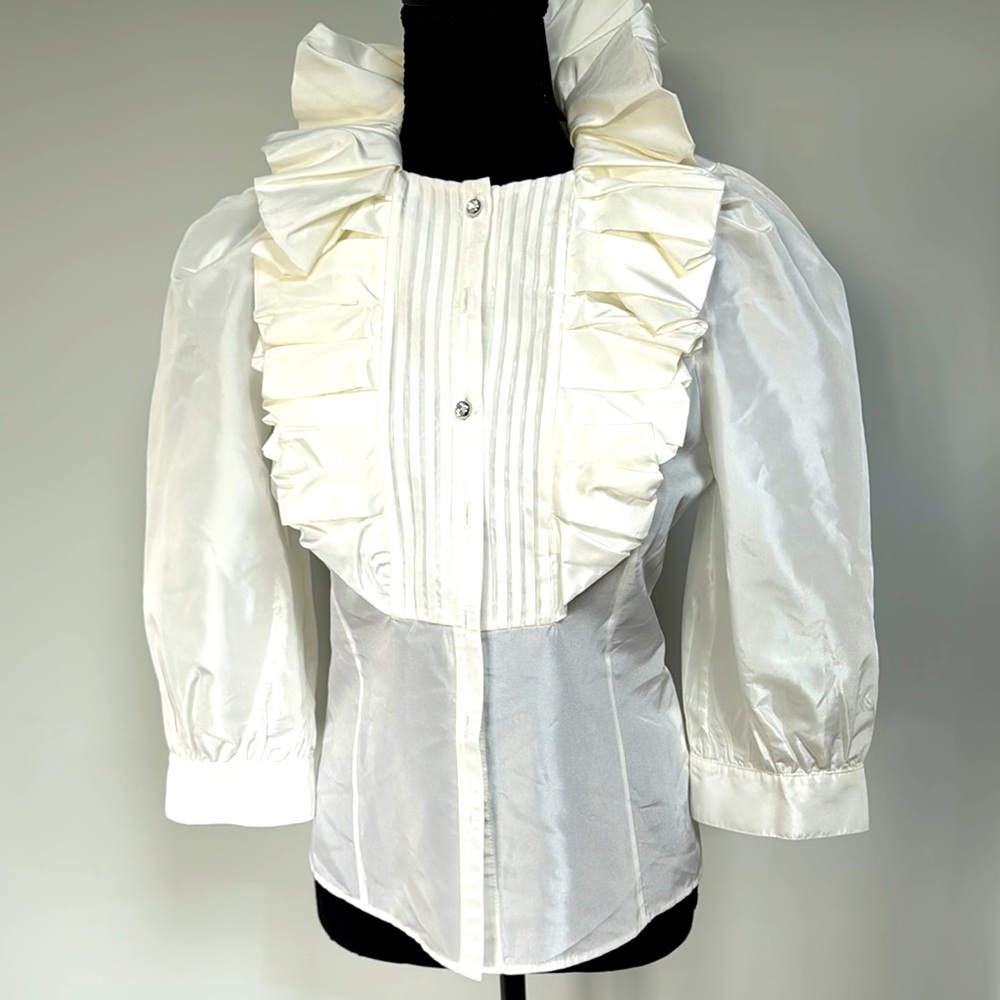St John couture Elegant White Ruffled Blouse